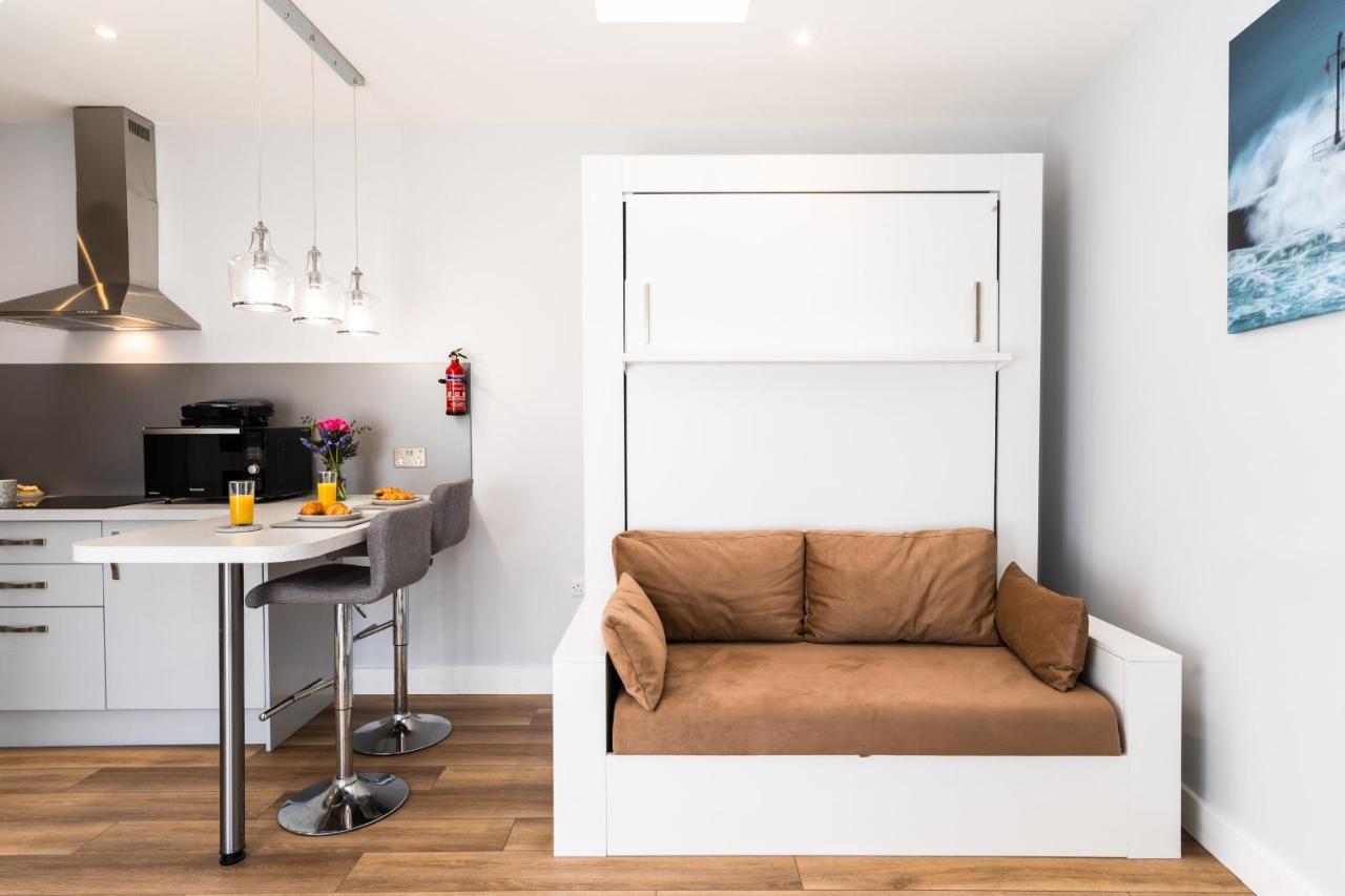 Finest Retreats - The Hideaway - Studio Apartment In Портлевън Екстериор снимка