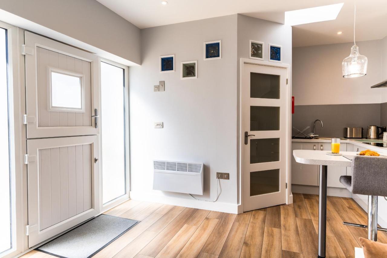 Finest Retreats - The Hideaway - Studio Apartment In Портлевън Екстериор снимка