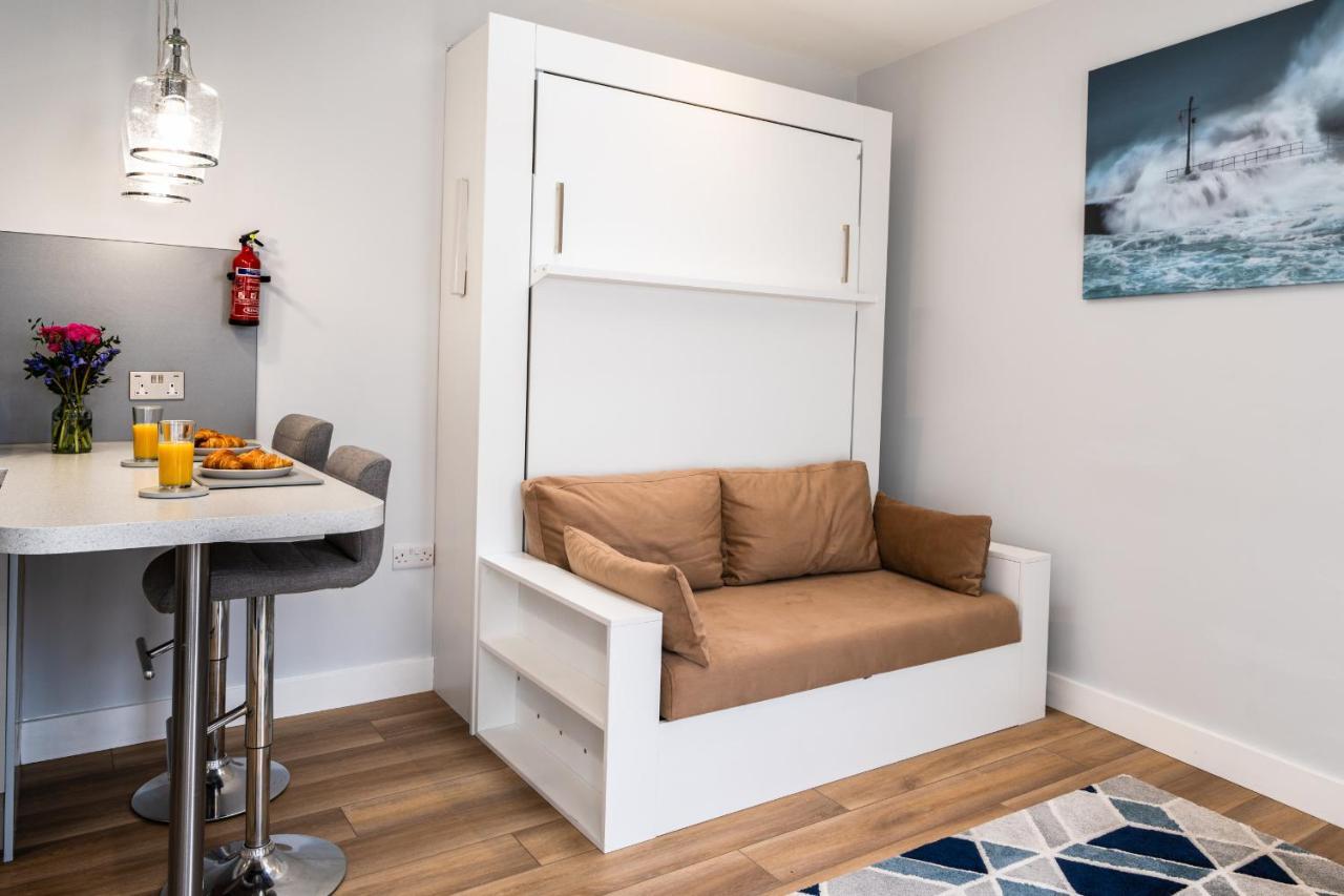 Finest Retreats - The Hideaway - Studio Apartment In Портлевън Екстериор снимка